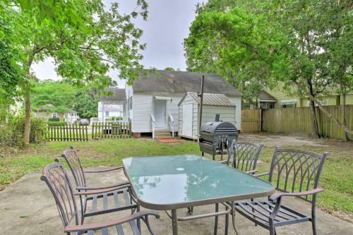 Gulfport Home With Deck And Grill, Walk To Beach!