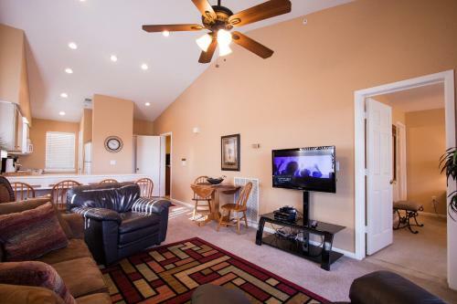 Apartamento Overlook Grove Condo
