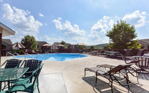 Condo 313