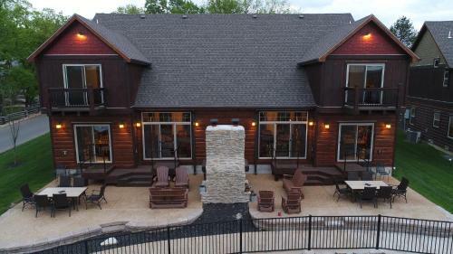 Luxury Lakefront Villa 2 Mi To Sdc Huge Pool Kayaks Dock