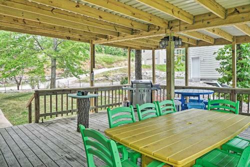 Charming Hillside Branson Home With Spacious Deck!