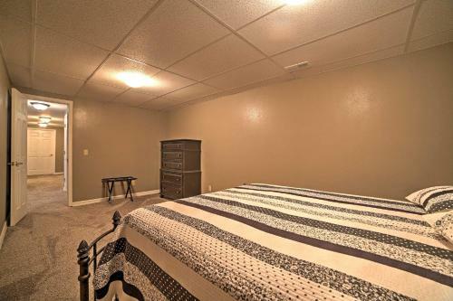 Charming Hillside Branson Home With Spacious Deck!