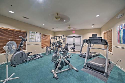 Apartamento The Ridge Resort Condo With Pools And Golf Course!