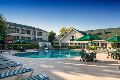 Gorgeous Branson Suite 2br Standard