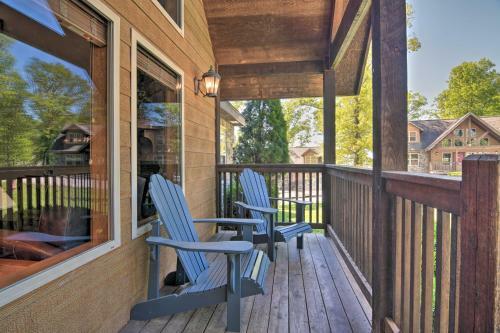 Refined Resort Residence Near Silver Dollar City!
