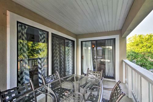 Apartamento Condo With Pool Access - 5 Mins To Table Rock Lake!