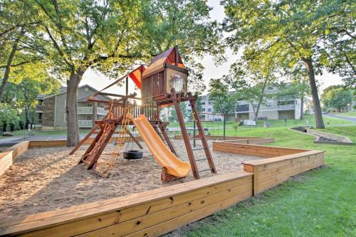 Apartamento Condo With Pool Access - 5 Mins To Table Rock Lake!