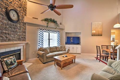 Apartamento Condo With Pool Access - 5 Mins To Table Rock Lake!