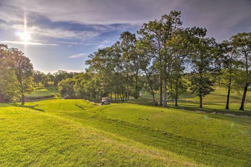 Apartamento Two-story Condo On Holiday Hills Golf Course!