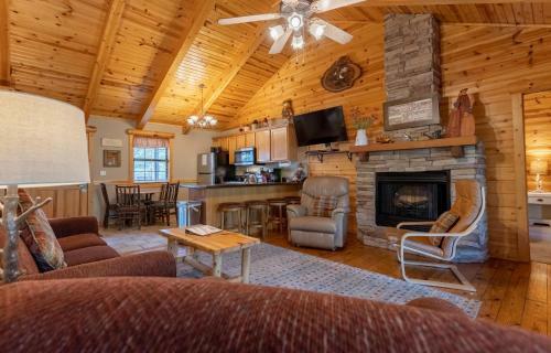 Ozarks Oasis Cabin