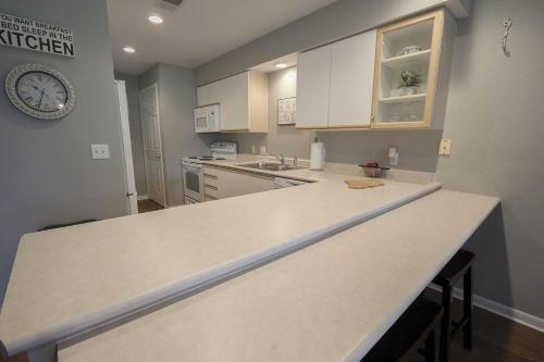 Apartamento On The Tee Condo
