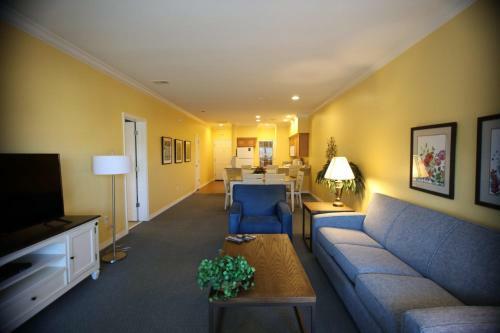Spacious Condo In Heart Of Branson 2br Standard