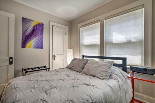 Bright Bungalow With Patio - Walk To Loose Park