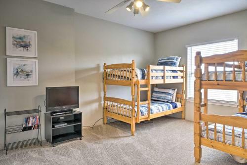 Lakefront Kimberling City Home With Game Room And Dock