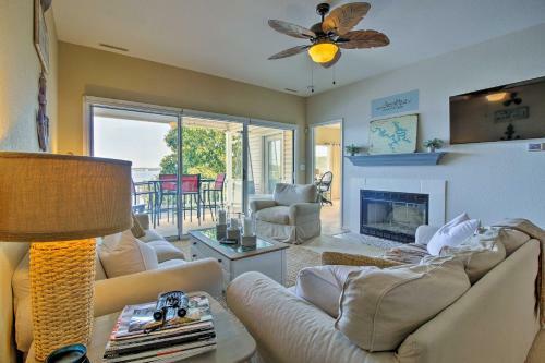 Townhouse With Shared Dock On Lake Of The Ozarks