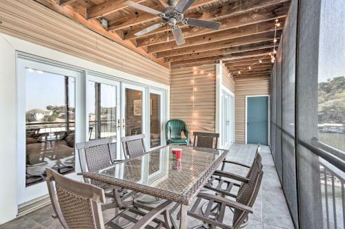 Apartamento Lakefront Condo With Private Dock And Boat Slip!