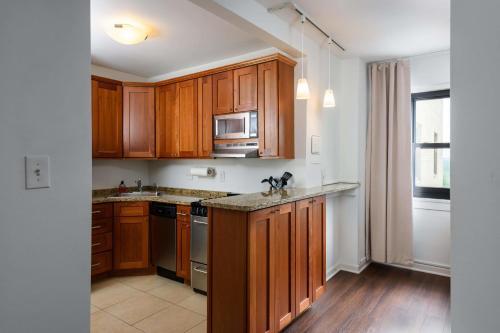 Apartamento Warm Cwe 1br With Forest View By Zencity