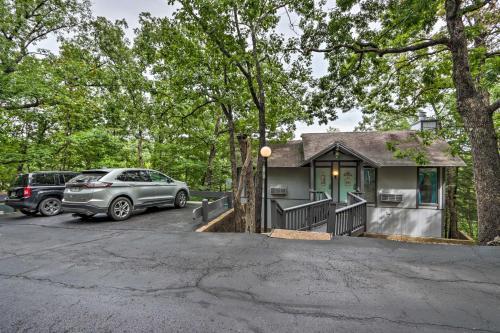 Osage Beach Home With Deck Less Than 1 Mi To The Lake!