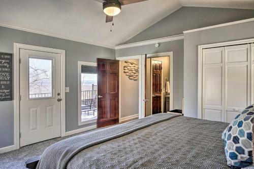 Pet-friendly Reeds Spring Home Less Than 1 Mi To Lake