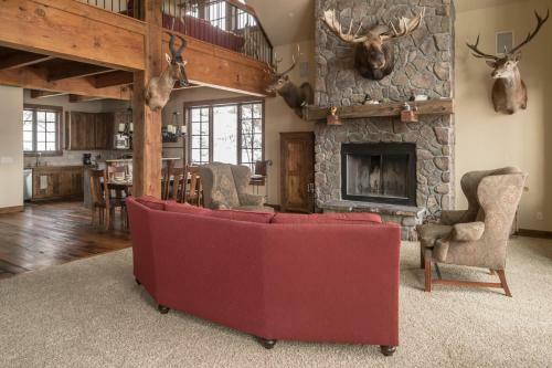 60 Moose Ridge