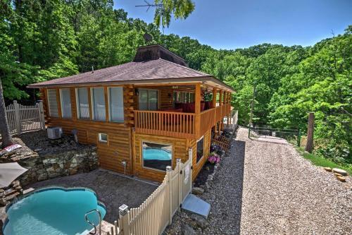 Home With 2 Docks, Across Lake From Margaritaville!