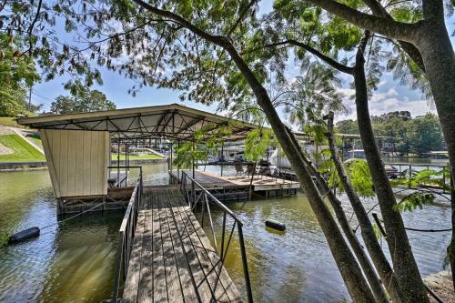 Sunrise Beach Lakeside Home With Boat Dock And Grill