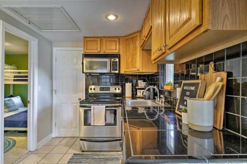 Sunrise Beach Lakeside Home With Boat Dock And Grill