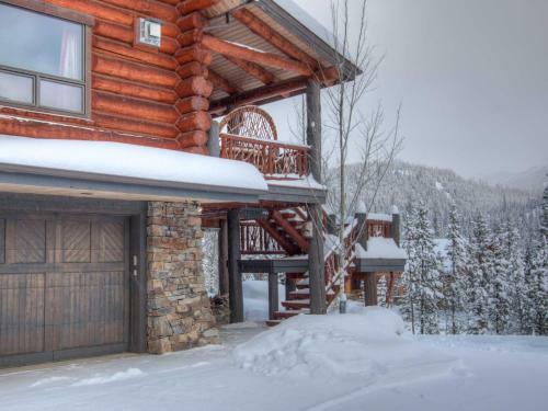Souvenirs Lodge By Big Sky Vacation Rentals