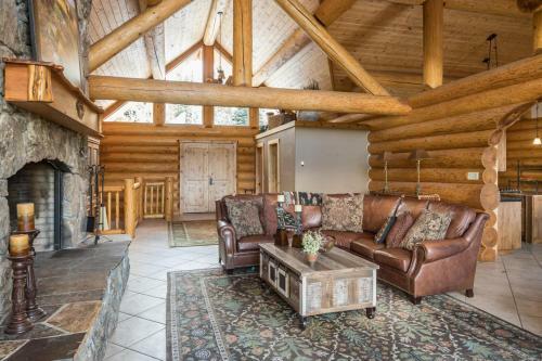 Silverado Lodge