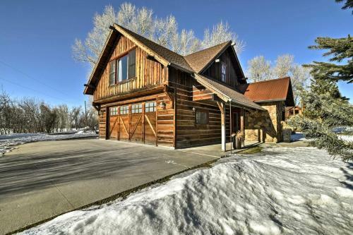 Secluded Luxury Home - 20 Mi To Bridger Bowl Ski!