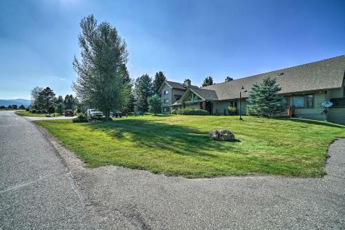 Apartamento Cozy Mtn-view Ski Condo At Big Sky Golf Course!