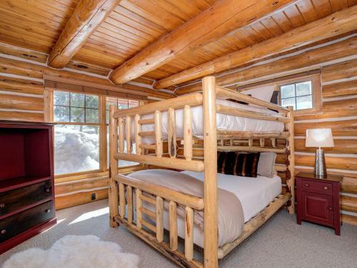 Powder Ridge Trapper Cabins By Big Sky Vacation Rentals