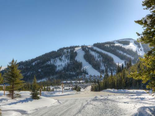 Powder Ridge Trapper Cabins By Big Sky Vacation Rentals
