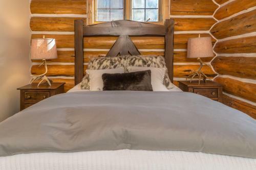 Powder Ridge Trapper Cabins By Big Sky Vacation Rentals