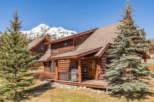Powder Ridge Trapper Cabins By Big Sky Vacation Rentals