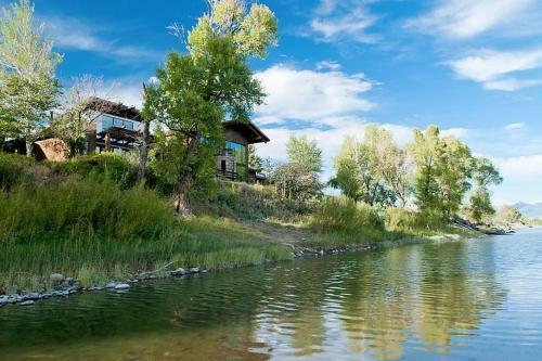 The Yellowstone River, The Beautiful Cutbow Suite And You