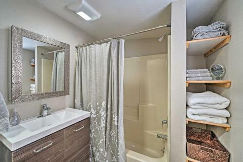 Red Lodge Retreat With Yard - Walk To Restaurants!