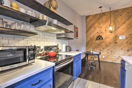 Rustic-chic Heavenly Condo With On-site Hiking!