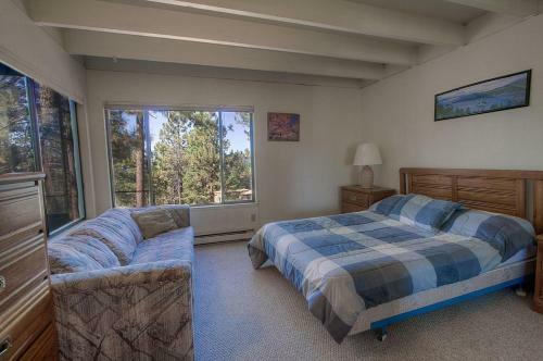 Village Pleasure By Lake Tahoe Accommodations