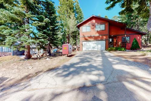 Cougar Cabin
