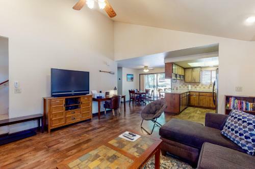 Cougar Cabin