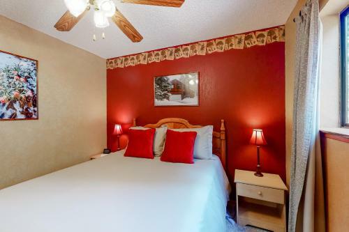 Cougar Cabin