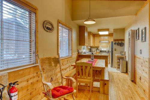 Tahoe Treetop Escape