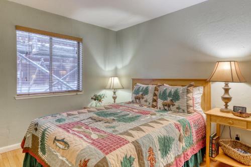Tahoe Treetop Escape