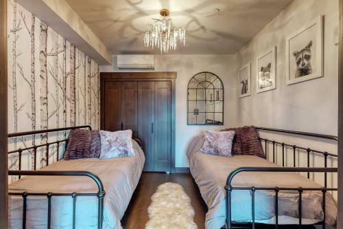 Luxury Lakefront At Tahoe Beach Club With Private Beach