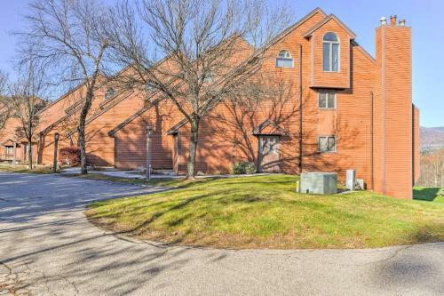 Apartamento Updated Condo - Mins From Ski Resorts And Black Mtn!