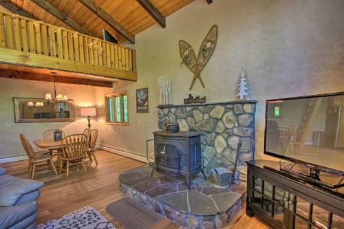 Updated Bartlett Home By Storyland With Pool Access