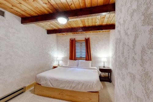 30 Graz Place