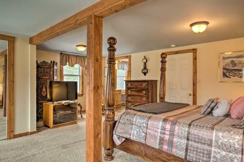 Spacious Bethlehem Mountaintop Home With Deck And View