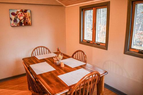 Lodge Brook Road Cabin